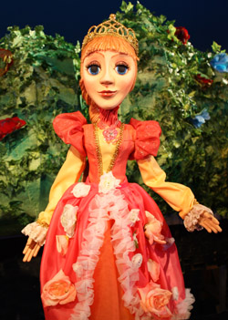 28 мая 2011 года в Нижегородском академическом театре кукол состоится премьера спектакля «Спящая принцесса»
